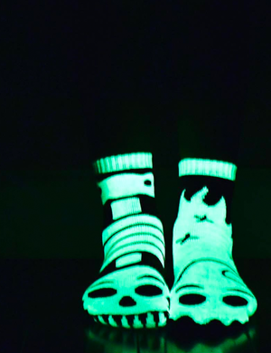 KIDS GHOST & SKELETON GLOW-IN-THE-DARK NO SLIP SOCKS *